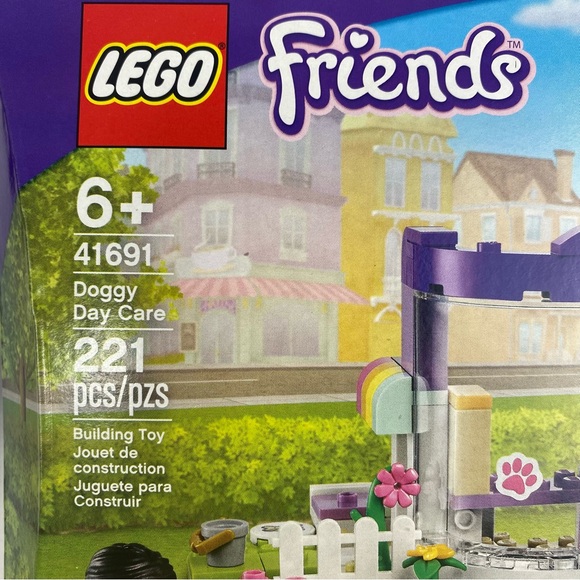 LEGO Doggy Day Care 41691 221 Pieces Ages 6+ NEW - Picture 4 of 4